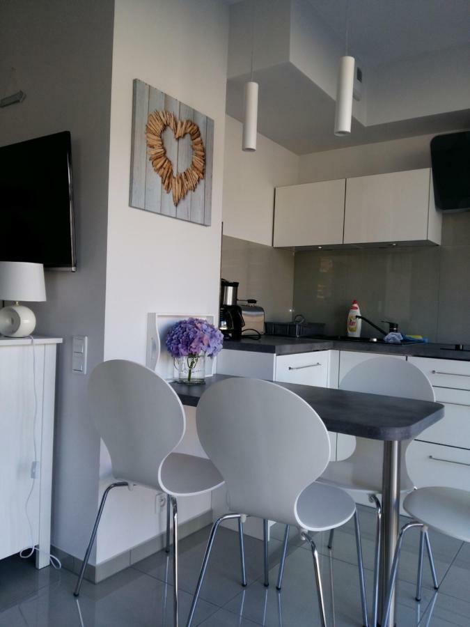 Gracja Horyzont-Apartament Z Parkingiem Miedzyzdroje Exterior foto