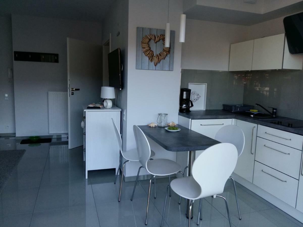 Gracja Horyzont-Apartament Z Parkingiem Miedzyzdroje Exterior foto