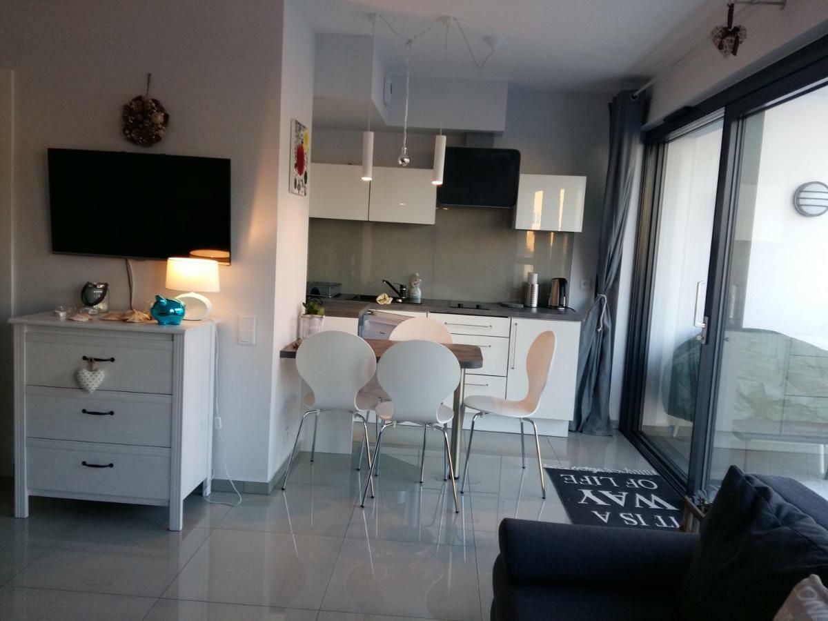 Gracja Horyzont-Apartament Z Parkingiem Miedzyzdroje Exterior foto
